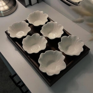 صحون سناك على شكل وردة عدد ٦