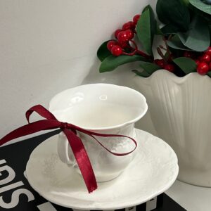 كوب كلاسيك ابيض